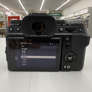 貴重な多言語モデルです