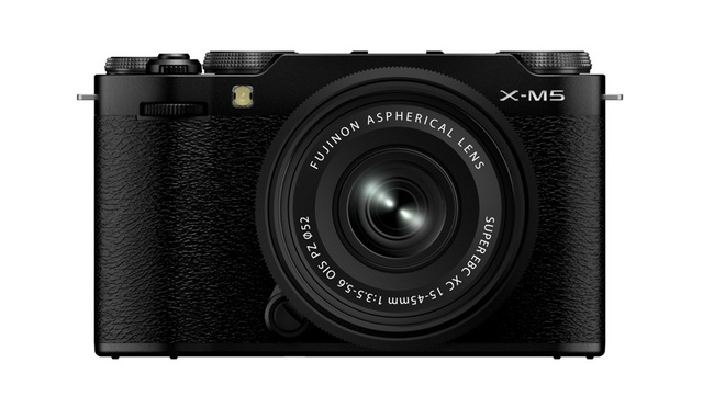 フジフイルム X-M5 XC15-45mmレンズキット ブラック